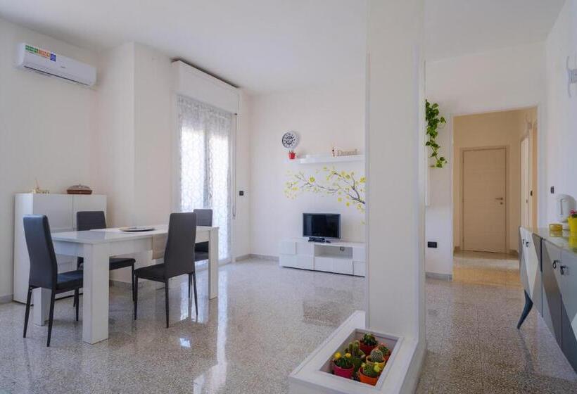 The Queen In Love Ro