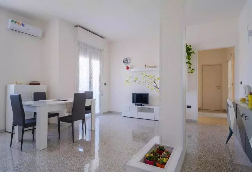 The Queen In Love Ro