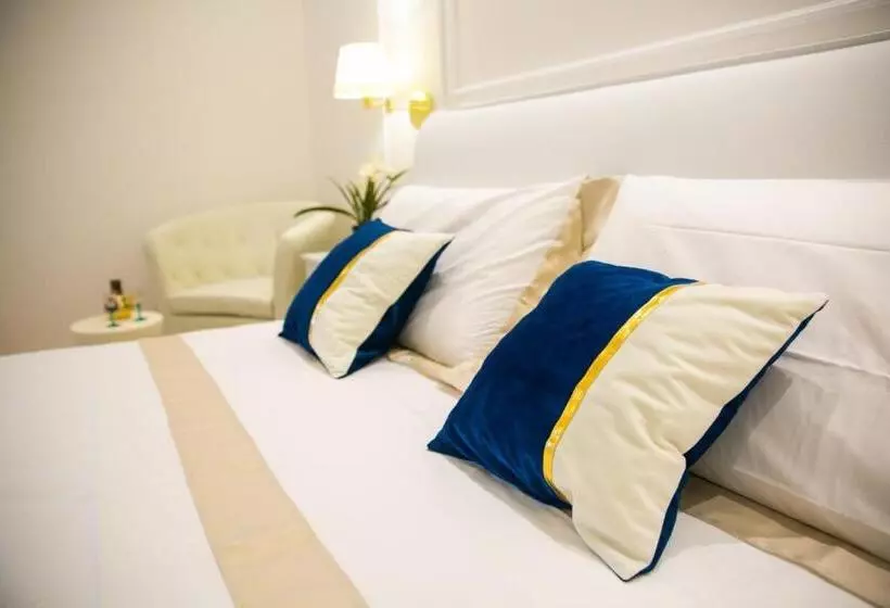 تختخواب و صبحانه Viale Italia Boutique Rooms