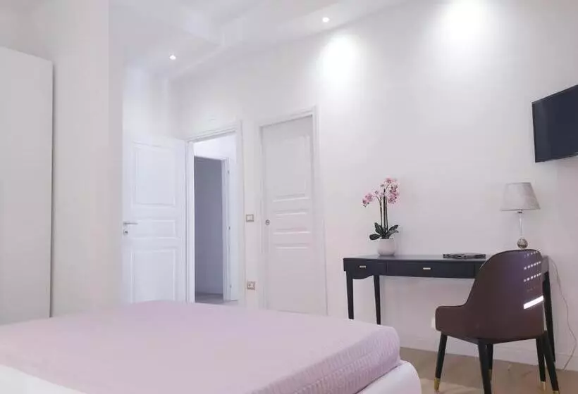 تختخواب و صبحانه Viale Italia Boutique Rooms
