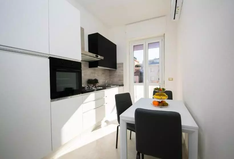 تختخواب و صبحانه Viale Italia Boutique Rooms