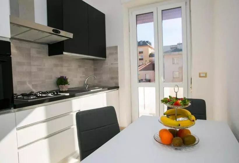 تختخواب و صبحانه Viale Italia Boutique Rooms