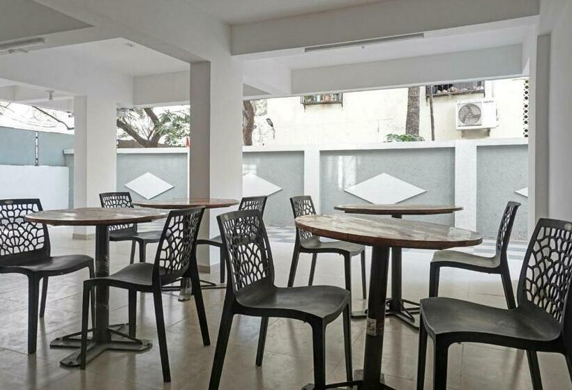 Fabhotel Saffron Inn I   Nr Darshan Museum