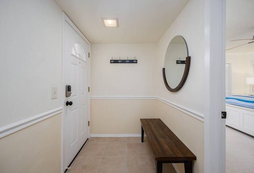 Intercoastal Dreams 101