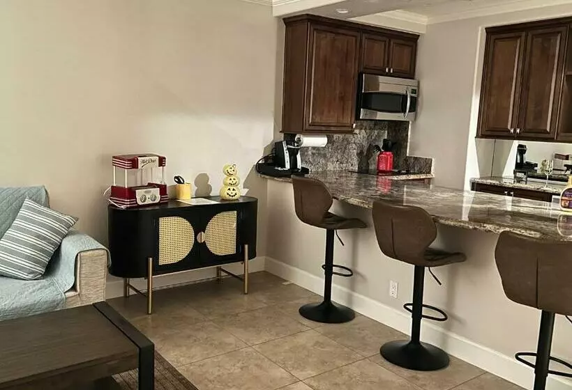Large Creekside Studio At Shadow Mountain Resort And Club