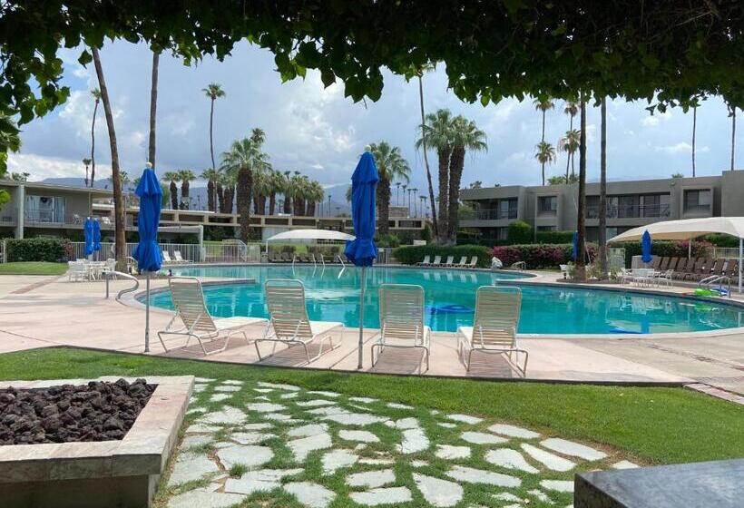 Large Creekside Studio At Shadow Mountain Resort And Club