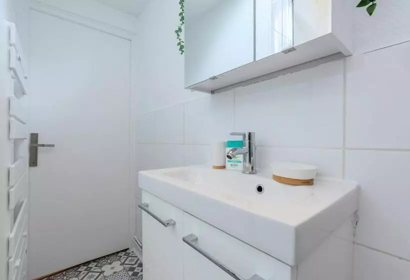 Lovely Bail   Studio Au Calme   Wifi