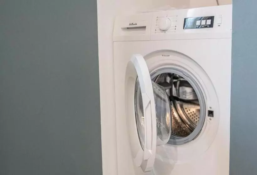 Mimalely   House & Terrace