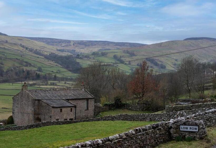 Peep O Day Stylish 4bedroom Cottage With Dale View