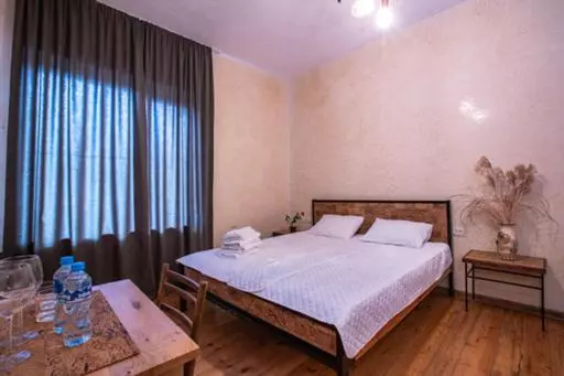 پانسیون Casa Akacia