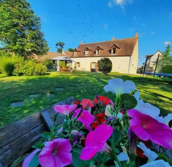 Majatalo La Maison Genevier   Chambre La Family