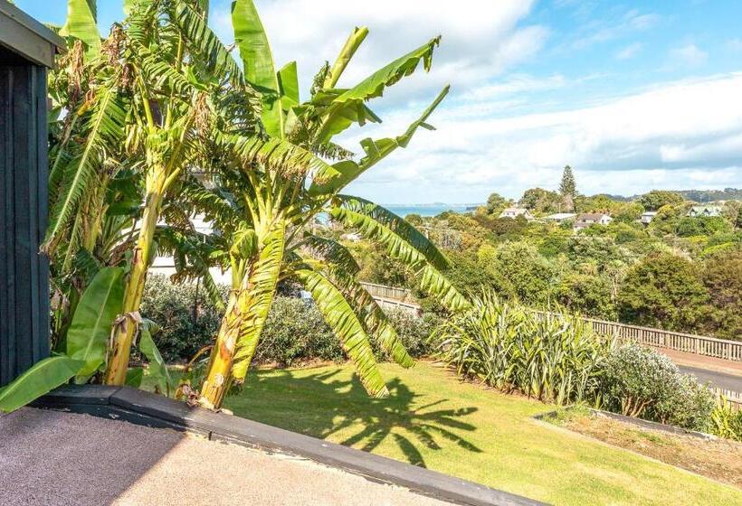 Skomer House Stay Waiheke