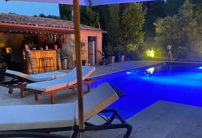 Villa Des Oliviers