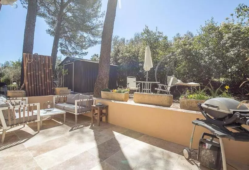 Villa Des Oliviers