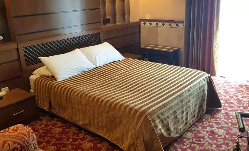 Anadol Hotel & Pool At Kyrenia City Center