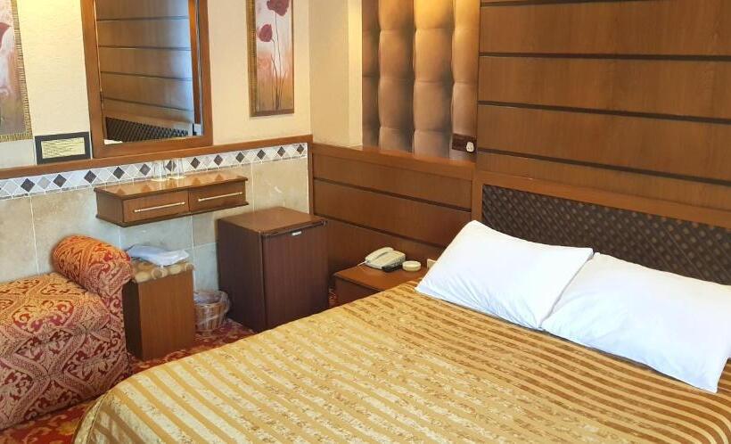 Anadol Hotel & Pool At Kyrenia City Center