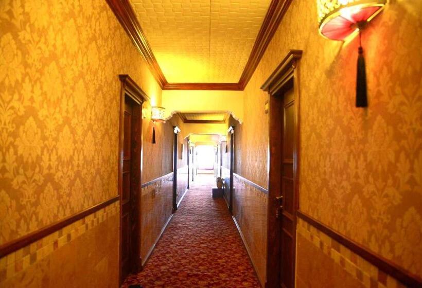 Anadol Hotel & Pool At Kyrenia City Center