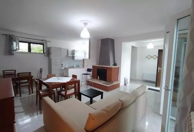 Casa Degli Ulivi Con Parcheggio Privato