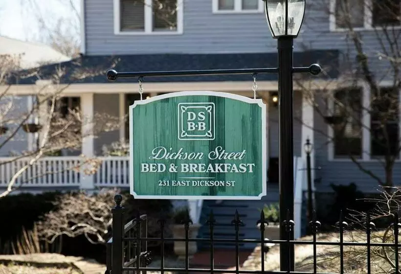 Dickson Street Bed & Breakfast