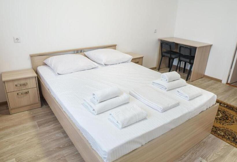 هتل гостиница Kokshe Inn