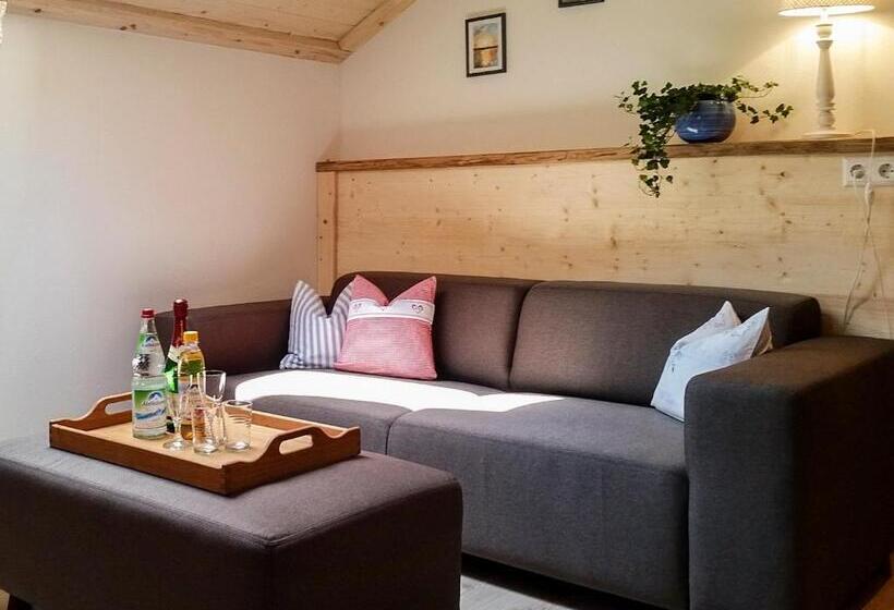 ホテル Weissenhof  Chiemgau Karte