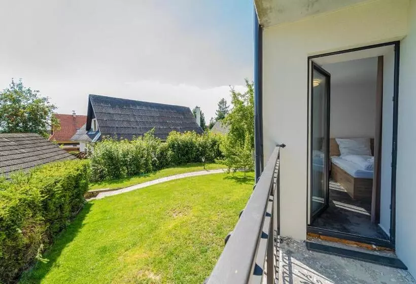 ペンション Penzión čikovský