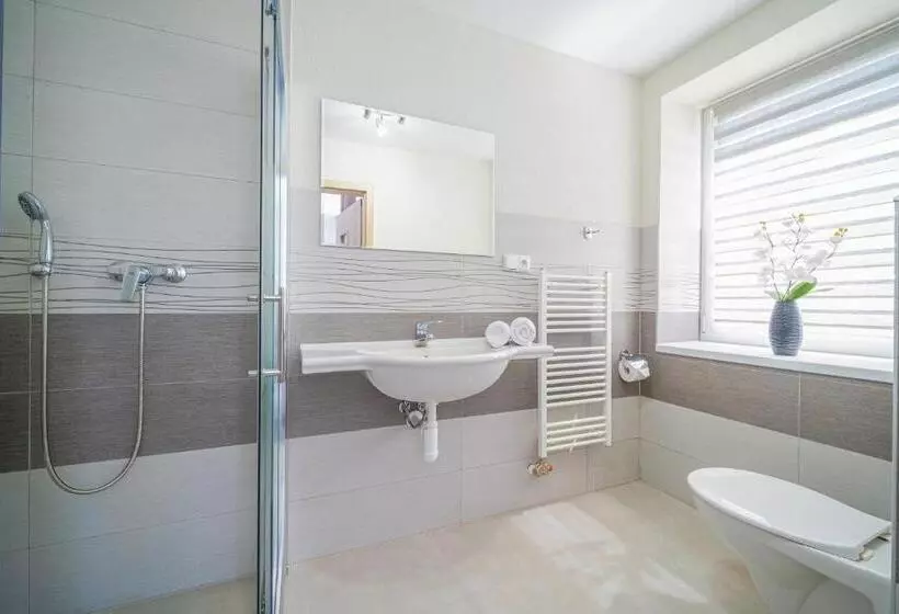 ペンション Penzión čikovský