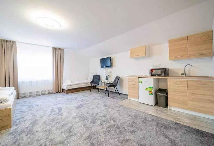 ペンション Penzión čikovský