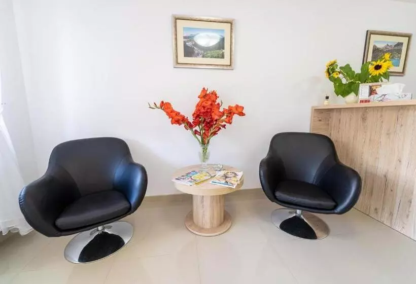 ペンション Penzión čikovský