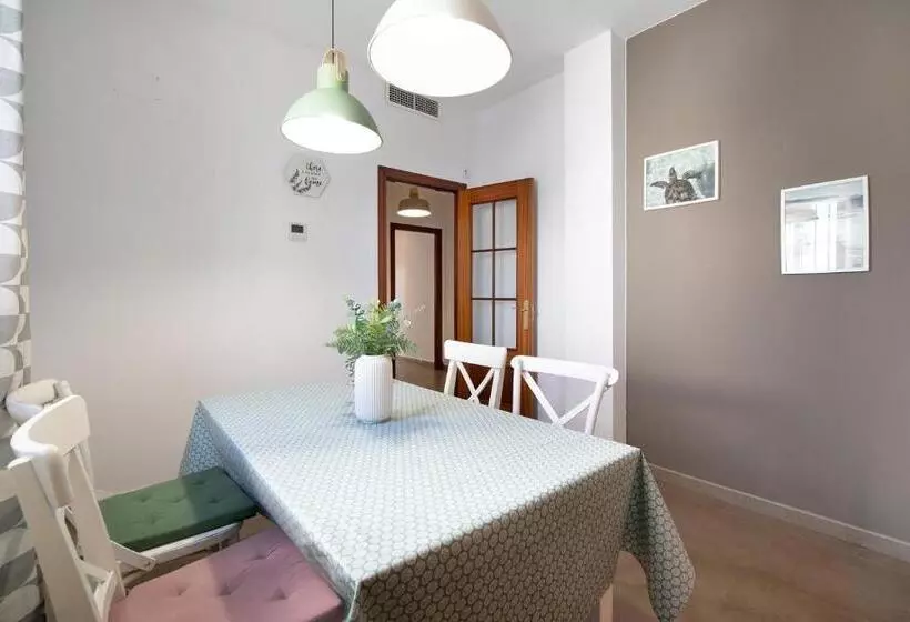 Piso Arquillo Del Reloj