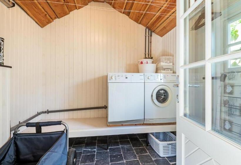 Strandhuis De Pierewaaier