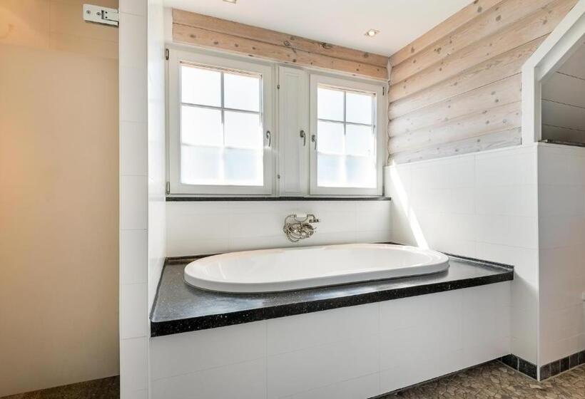 Strandhuis De Pierewaaier