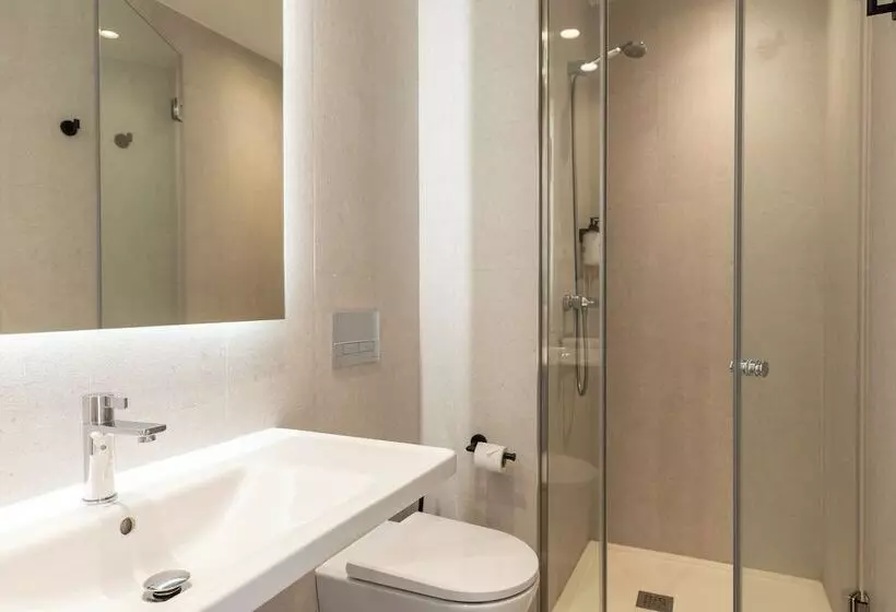 Uma Suites O Donnell