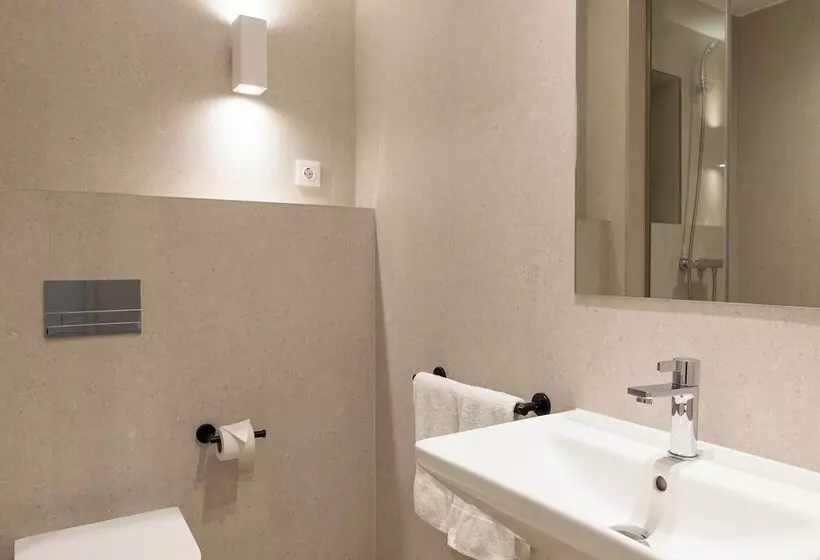 Uma Suites O Donnell