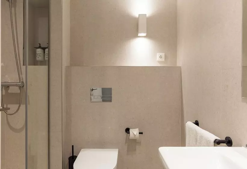 Uma Suites O Donnell