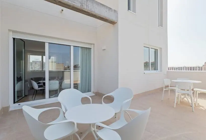 Uma Suites O Donnell