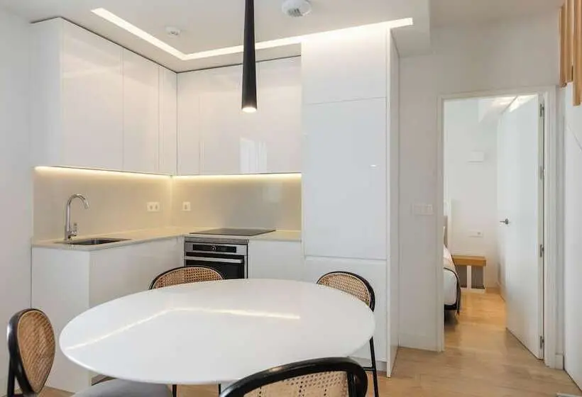Uma Suites O Donnell