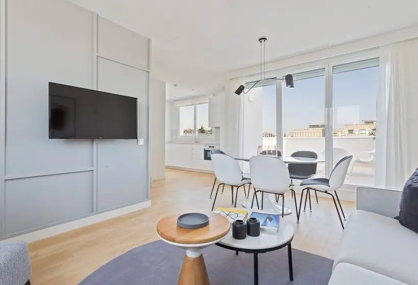 Uma Suites O Donnell