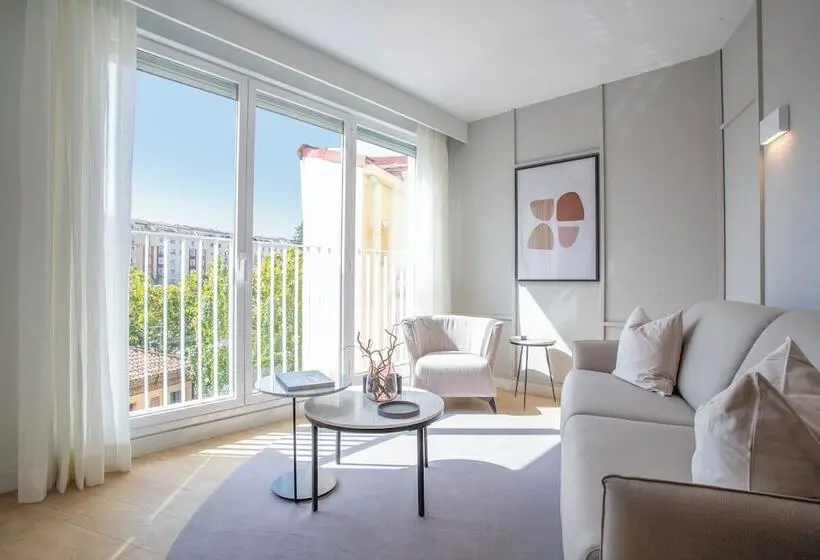 Uma Suites O Donnell