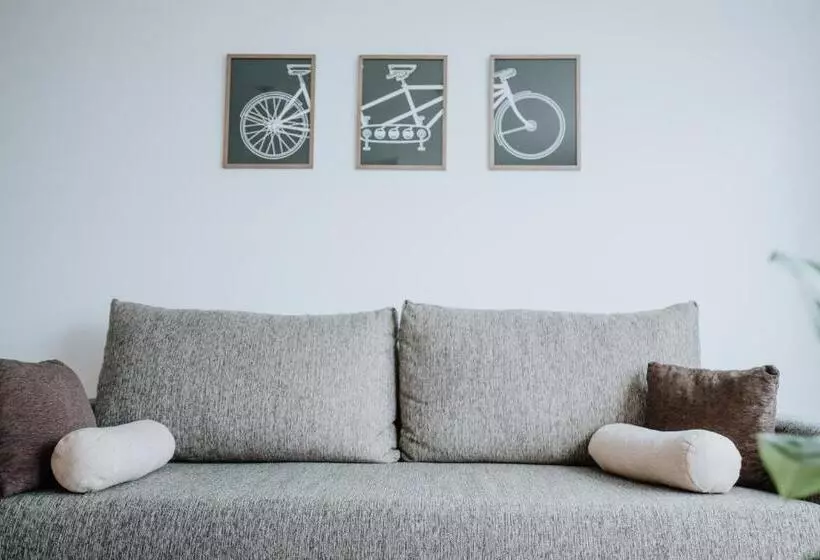 Aunaisin   Apartamento Con Excelentes Vistas