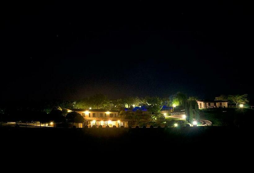 ホテル Agriturismo Le Ginestre