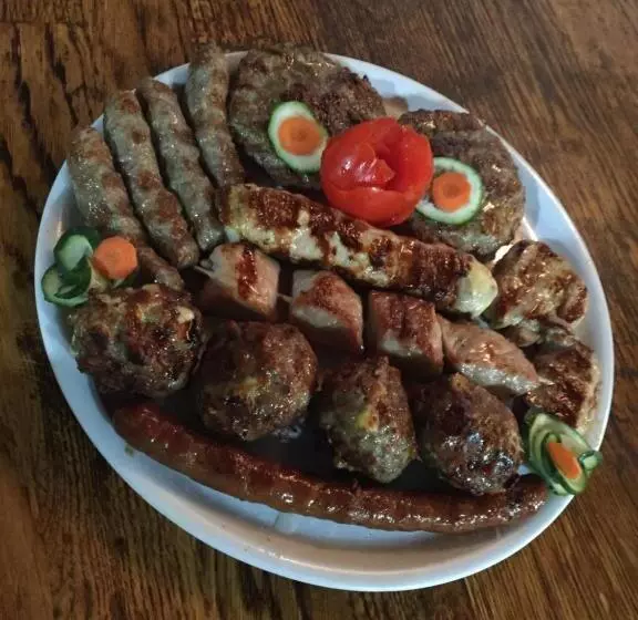 پانسیون Gostilna In Prenočišča Gedžo