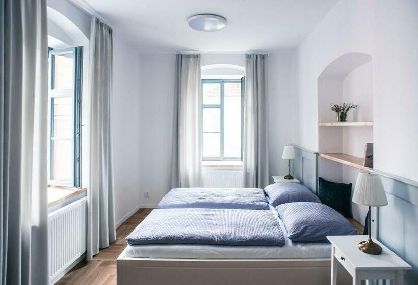 بنسيون Penzion Masarykova 37 Hluboká Nad Vltavou