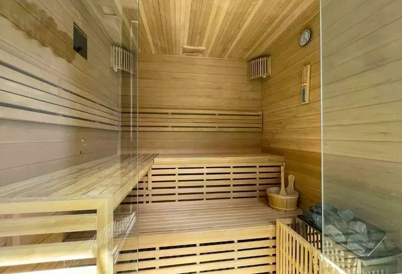 پانسیون Vila Trubadur   Adults Only