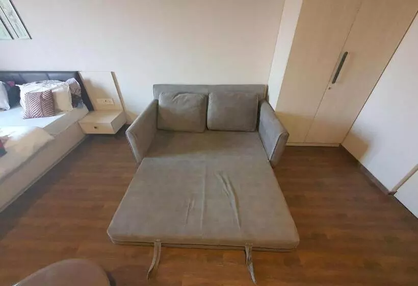 Weekend Address Managed By P.c Homes