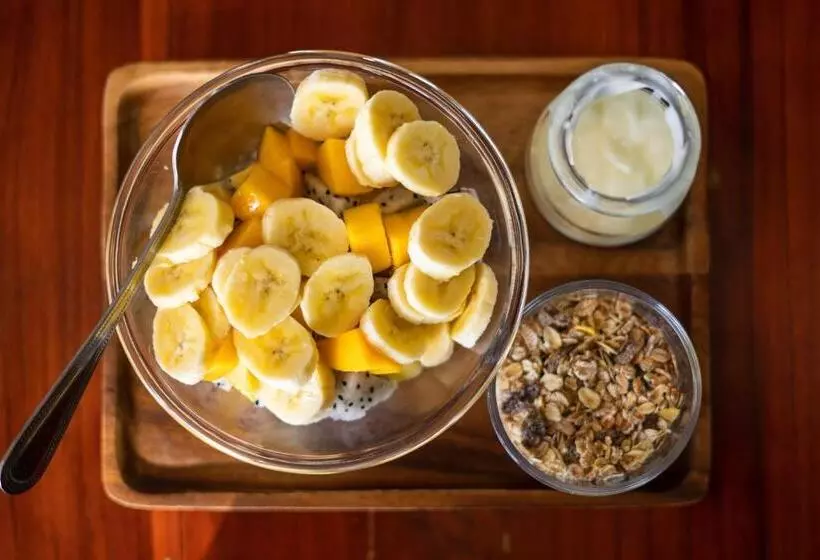 هتل Nakorn River View