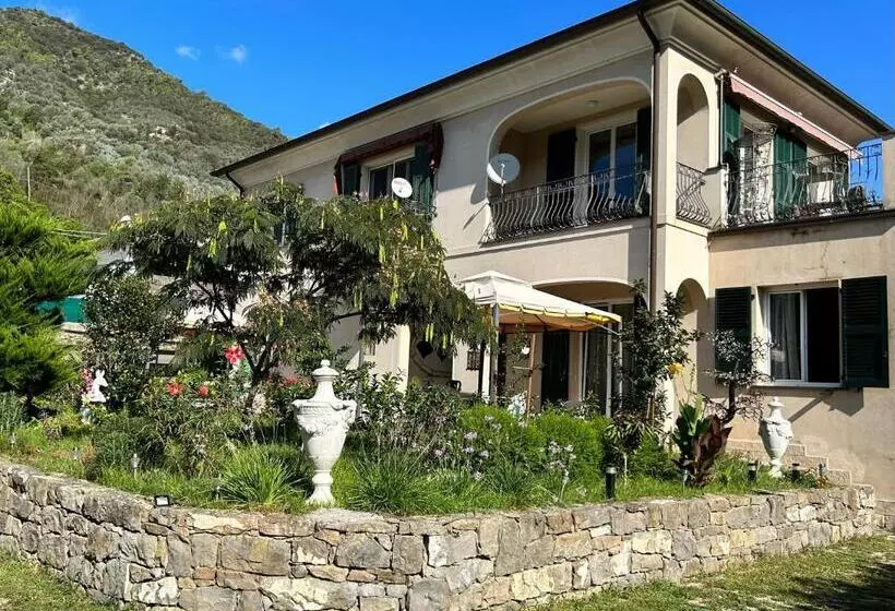 House Of Artist