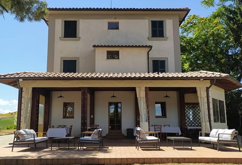 Immaculate 1bedroom Apartment In Ortezzano