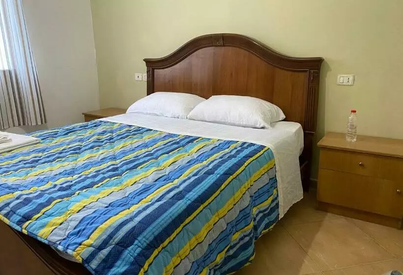 پانسیون Home Sweet Home 2   Guest House