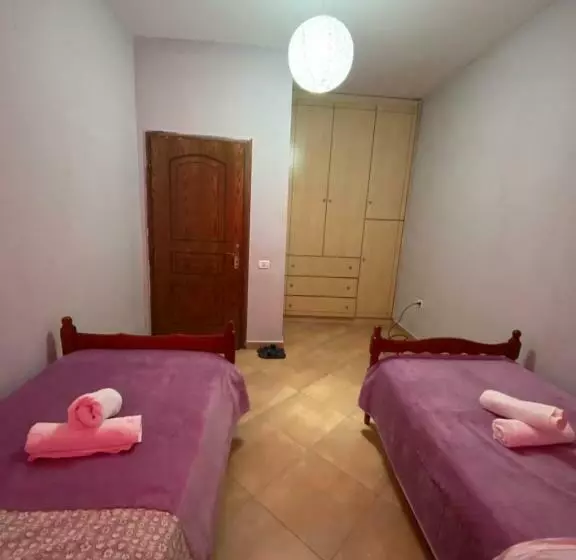 پانسیون Home Sweet Home 2   Guest House